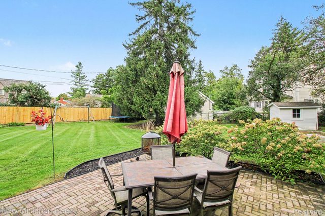1813 Lincoln Drive, Flint, MI 48503