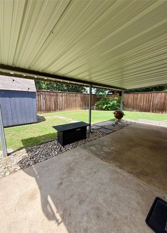 6425 Old Mill Circle, Watauga, TX 76148