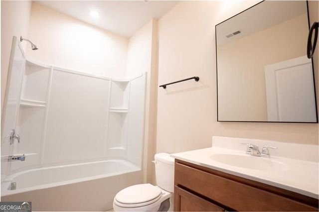 1059 Caruso Drive, Buford, GA 30518