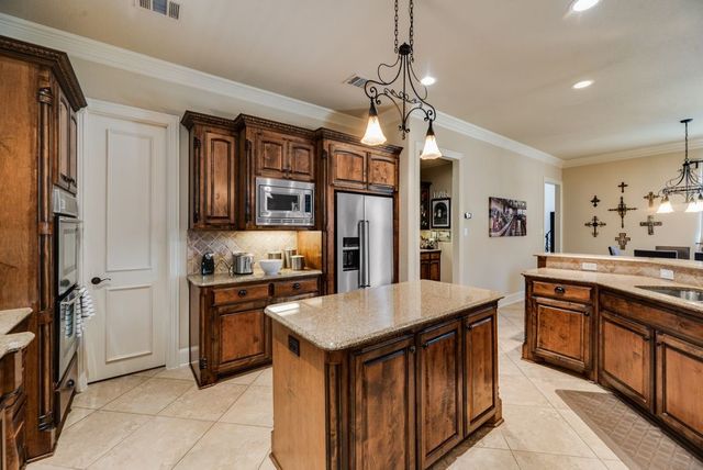 3595 Crossbow Drive, Frisco, TX 75033