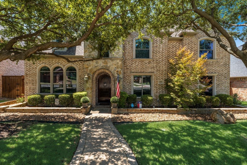 3595 Crossbow Drive, Frisco, TX 75033