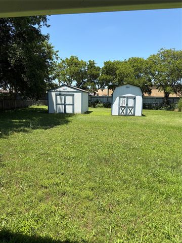 300 W Northern Avenue, Saginaw, TX 76179