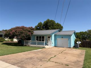 300 W Northern Avenue, Saginaw, TX 76179