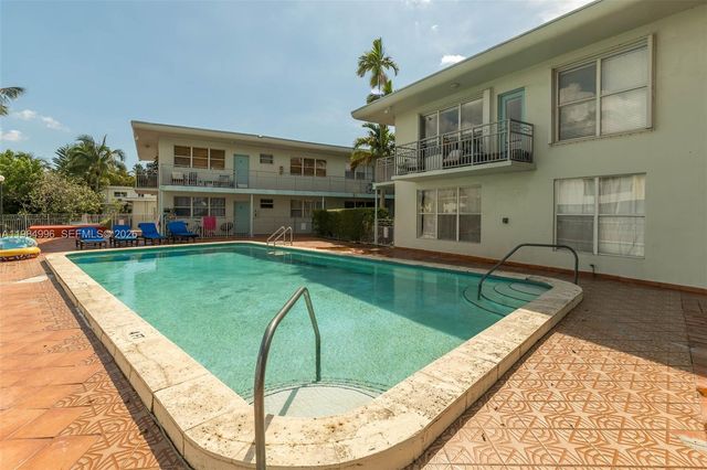 1275 Marseille Dr 35, Miami Beach, FL 33141