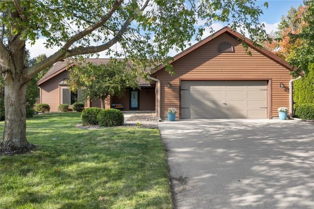 4433 Coventry Lane NE, Cedar Rapids, IA 52402
