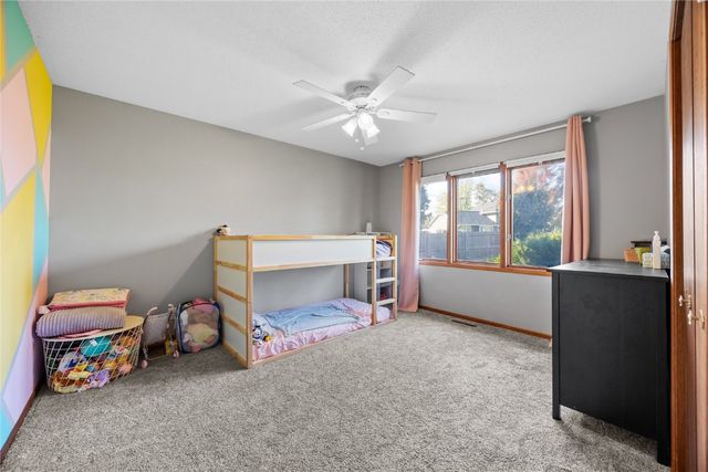 4433 Coventry Lane NE, Cedar Rapids, IA 52402