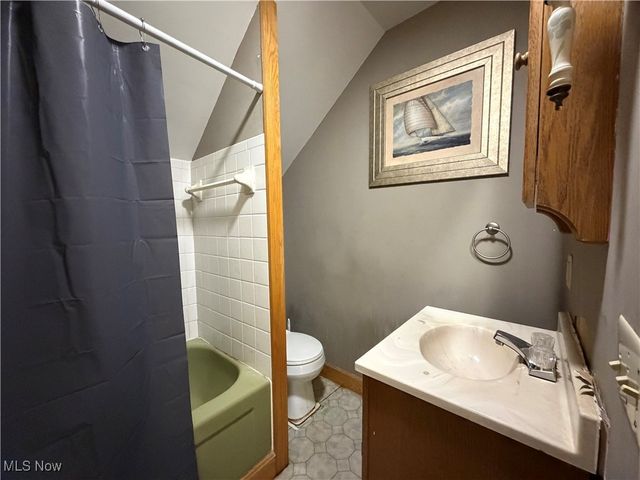 329 37th Street NW, Canton, OH 44709