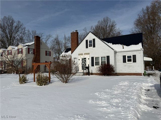 329 37th Street NW, Canton, OH 44709