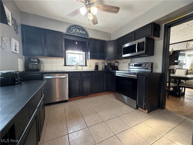 329 37th Street NW, Canton, OH 44709