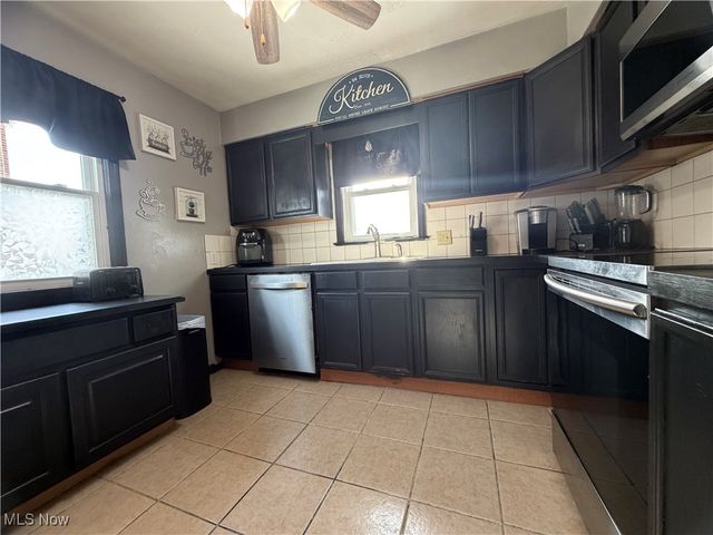 329 37th Street NW, Canton, OH 44709