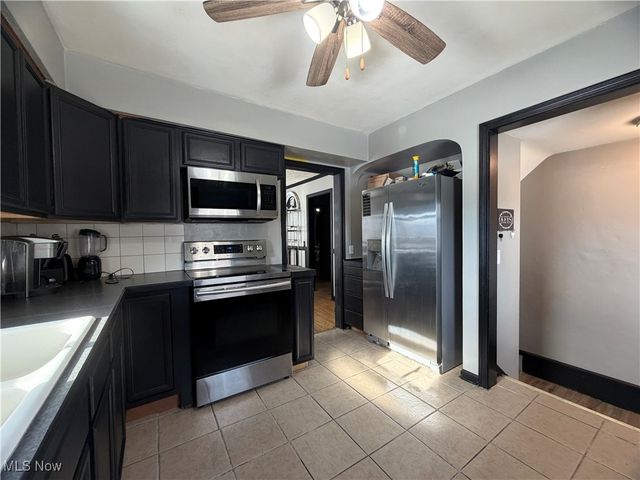 329 37th Street NW, Canton, OH 44709