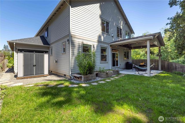 708 NW Ashford Loop, Bremerton, WA 98311