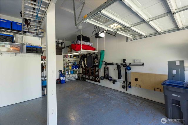 708 NW Ashford Loop, Bremerton, WA 98311