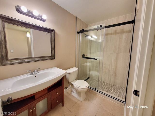 7885 West Flamingo Road 1121, Las Vegas, NV 89147