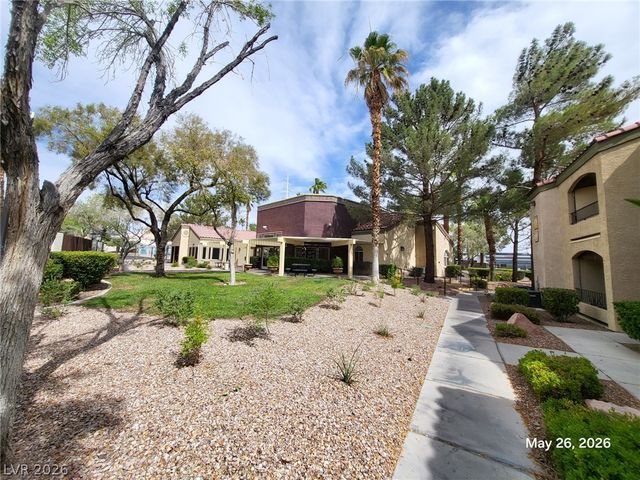 7885 West Flamingo Road 1121, Las Vegas, NV 89147