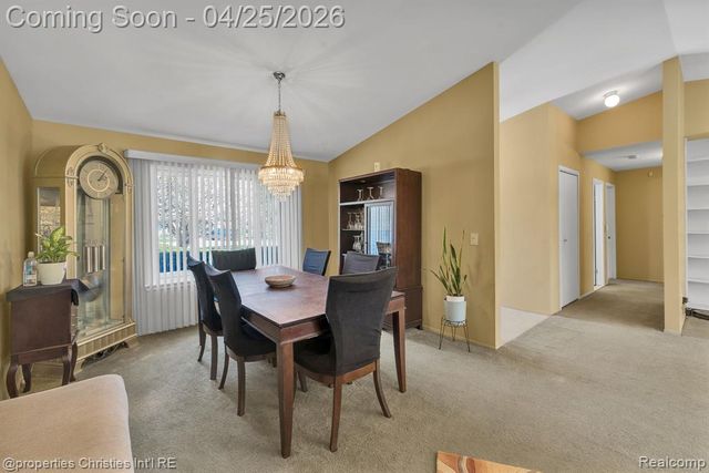 7573 Ashburton Court, West Bloomfield, MI 48322