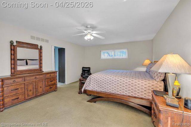 7573 Ashburton Court, West Bloomfield, MI 48322
