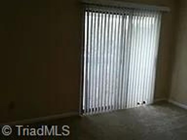 3697 Heathrow Drive, Winston-salem, NC 27127