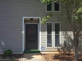 3697 Heathrow Drive, Winston-salem, NC 27127