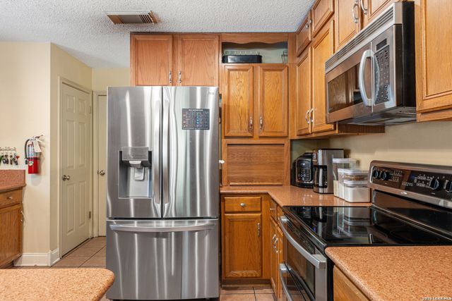2802 Redsky Pass, San Antonio, TX 78259