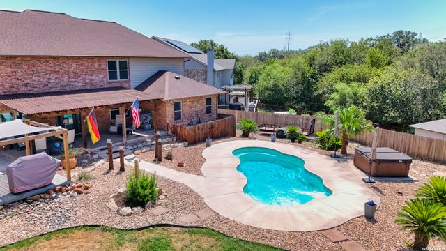 2802 Redsky Pass, San Antonio, TX 78259