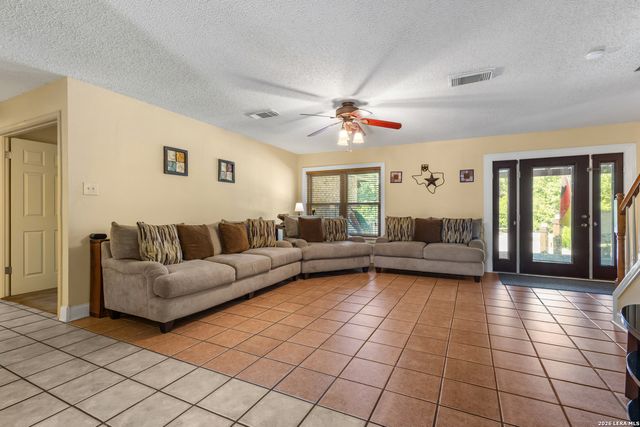 2802 Redsky Pass, San Antonio, TX 78259