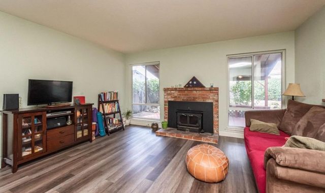 8057 Butternut Dr, Citrus Heights, CA 95621