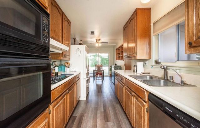 8057 Butternut Dr, Citrus Heights, CA 95621