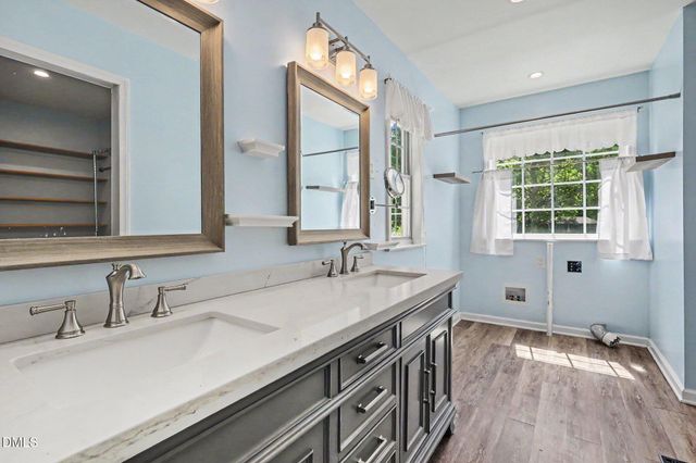 171 Churchill Downs Drive, Clayton, NC 27520