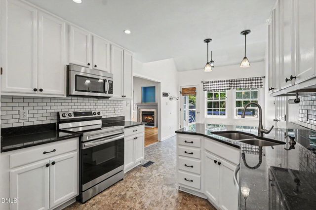 171 Churchill Downs Drive, Clayton, NC 27520
