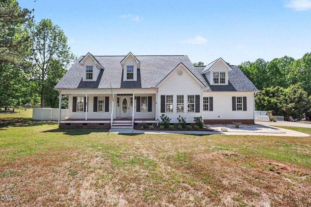 171 Churchill Downs Drive, Clayton, NC 27520