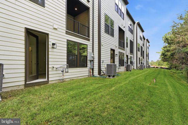 11152 LANIER FARM LOOP, Manassas, VA 20109