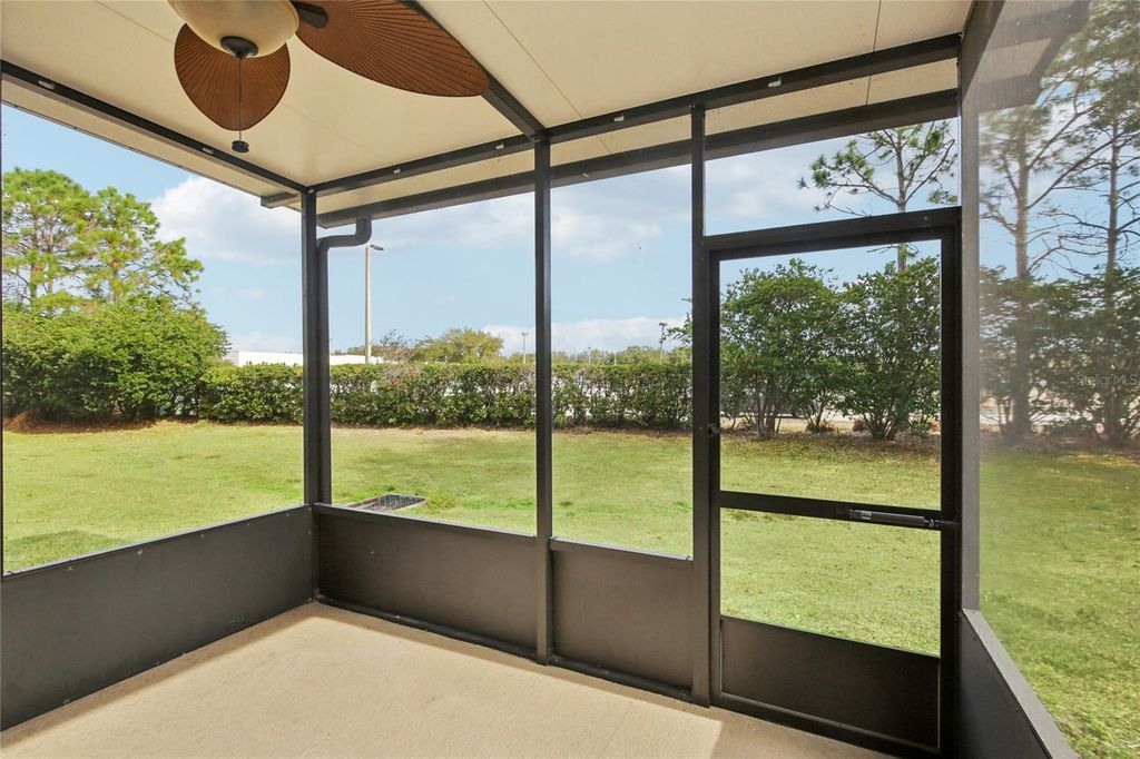 Image 35 of property listing at 8426 PAINTED TURTLE WAY, Riverview, FL 33578