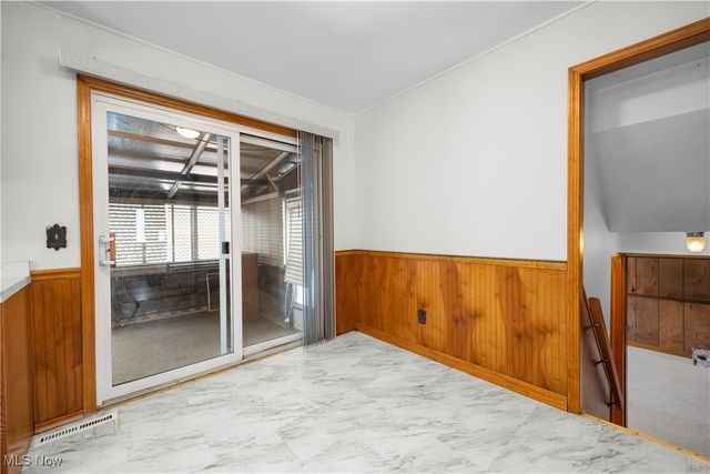 853 Jamestown Avenue, Elyria, OH 44035