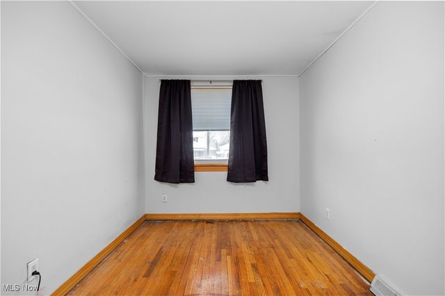 853 Jamestown Avenue, Elyria, OH 44035