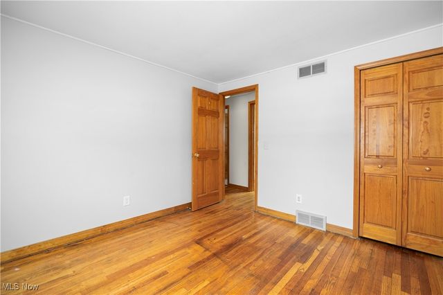 853 Jamestown Avenue, Elyria, OH 44035