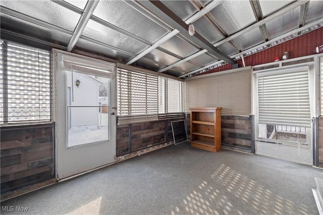 853 Jamestown Avenue, Elyria, OH 44035