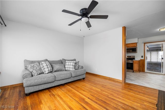 853 Jamestown Avenue, Elyria, OH 44035