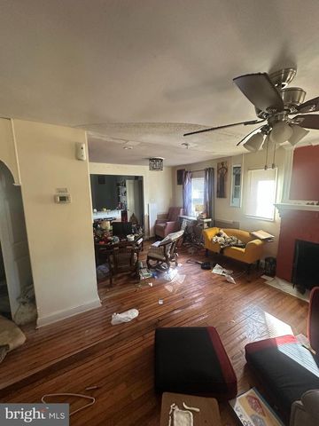 5603 GALLATIN ST, Hyattsville, MD 20781