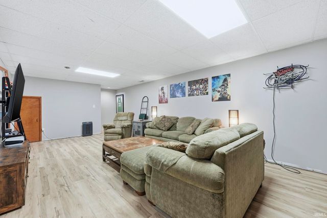 3035 Cherokee Run, New Haven, IN 46774