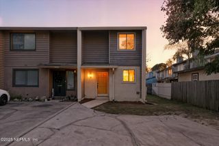 11623 MCCORMICK Road, Jacksonville, FL 32225