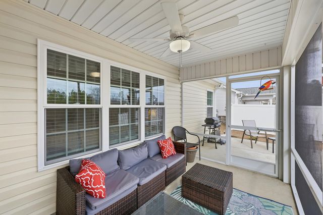 702 Woodside Dr., Conway, SC 29526