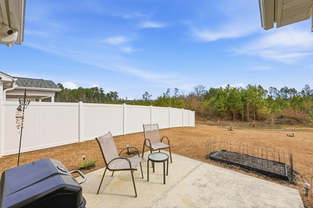 702 Woodside Dr., Conway, SC 29526