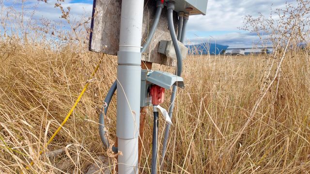 24810 N Orchard Bluff Rd, Chattaroy, WA 99003