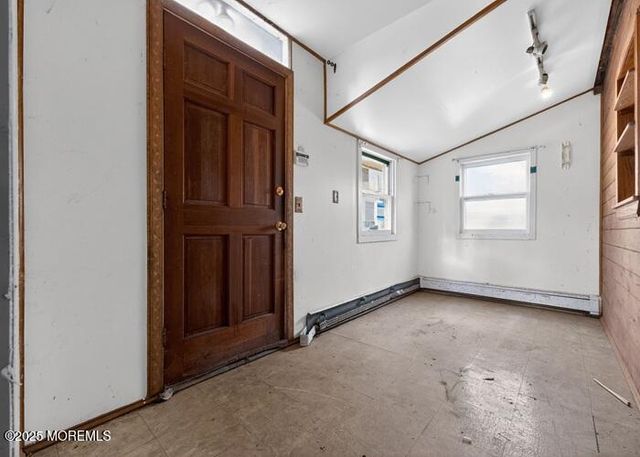 36 Oakland Drive, Jackson, NJ 08527