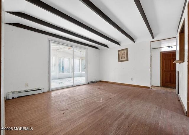 36 Oakland Drive, Jackson, NJ 08527