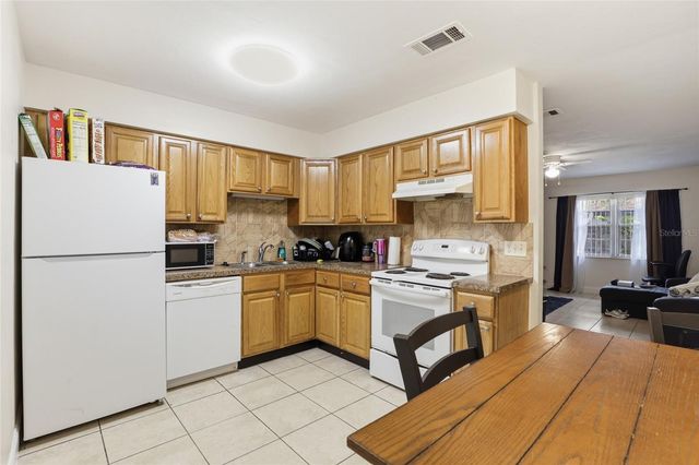 3605 SW 29TH TERRACE, Gainesville, FL 32608
