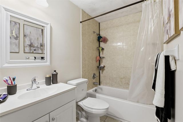 3605 SW 29TH TERRACE, Gainesville, FL 32608