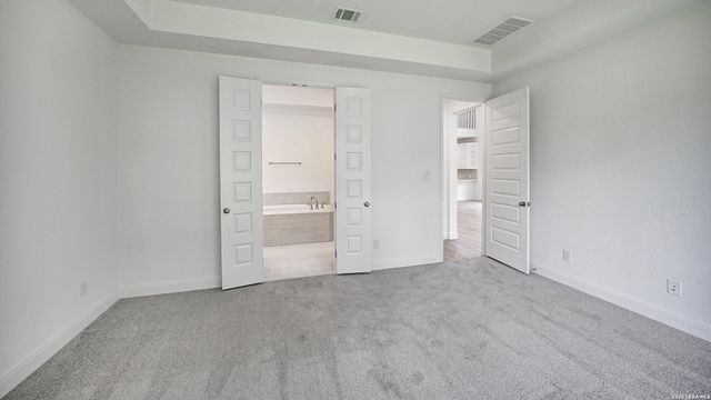 10223 Belle Parkway, San Antonio, TX 78254
