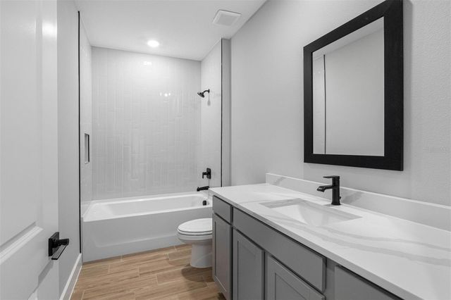 13444 LAKE GALLAGHER DRIVE, Dover, FL 33527